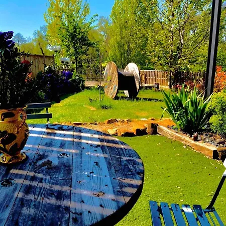 בית נופש Loft Geant Au Calme Proche Gare Du Mans Et 10 Min Circuit לה מאנש