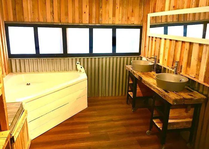 Prázdninový dům Loft Geant Au Calme Proche Gare Du Mans Et 10 Min Circuit Le Mans