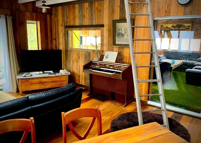 Loft Geant Au Calme Proche Gare Du Mans Et 10 Min Circuit Prázdninový dům