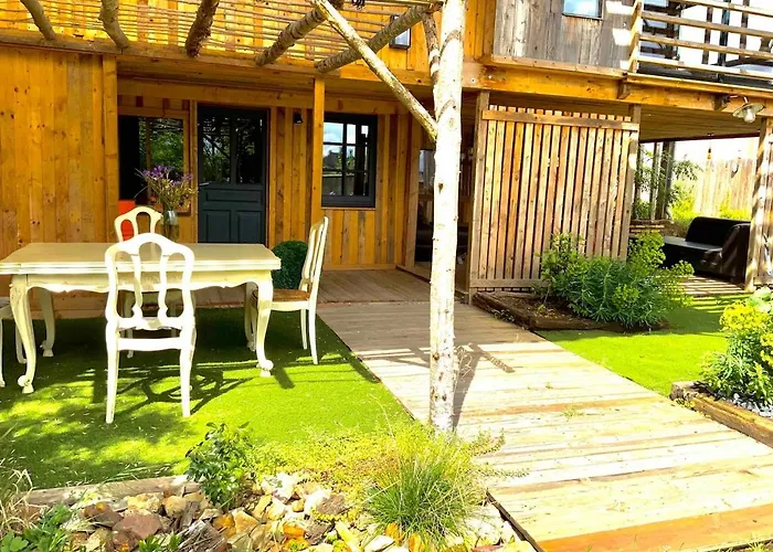 Loft Geant Au Calme Proche Gare Du Mans Et 10 Min Circuit Prázdninový dům *