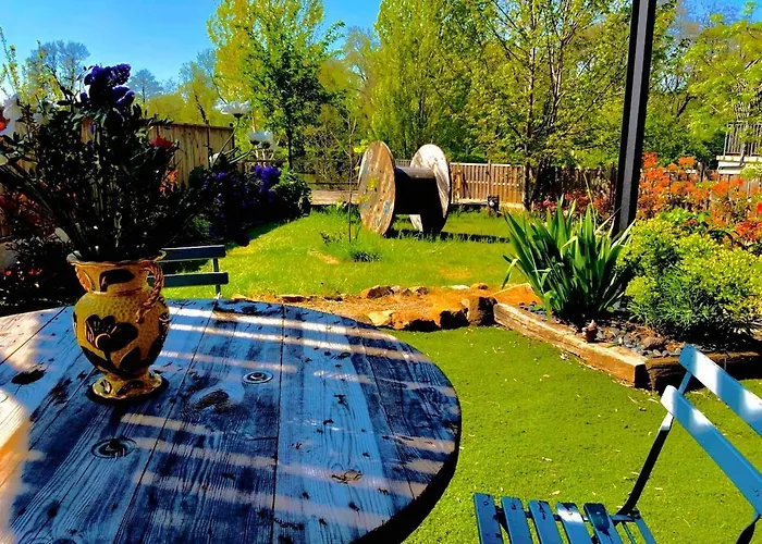 Prázdninový dům Loft Geant Au Calme Proche Gare Du Mans Et 10 Min Circuit Le Mans